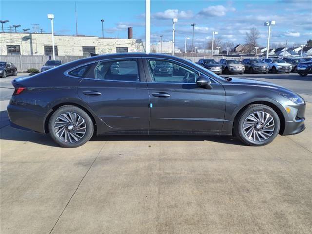 new 2023 Hyundai Sonata Hybrid car, priced at $29,575