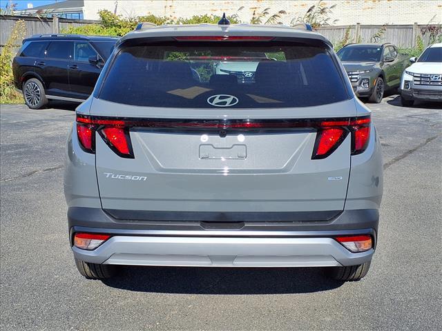 new 2026 Hyundai Tucson car, priced at $33,335