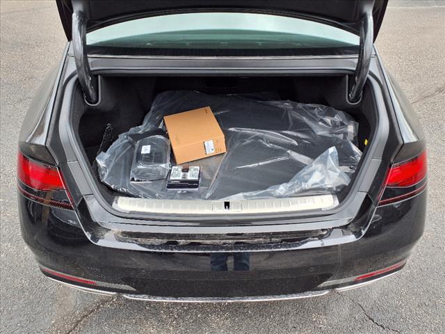 new 2025 Genesis G90 car, priced at $99,305