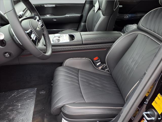 new 2025 Genesis G90 car, priced at $97,305
