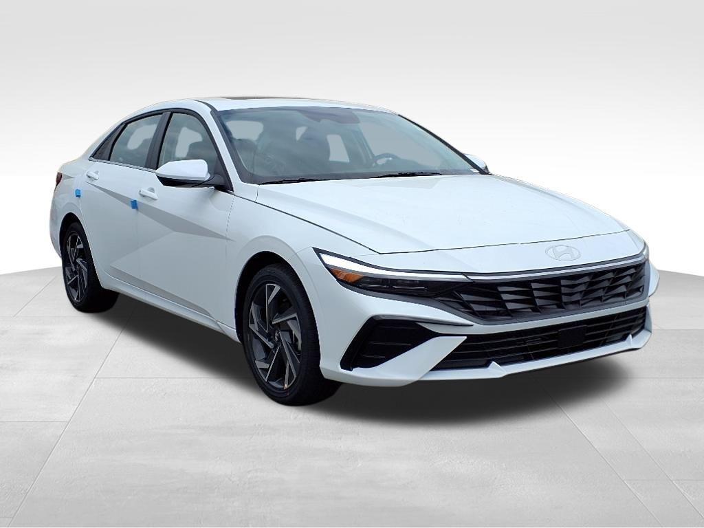 new 2025 Hyundai Elantra car, priced at $25,978