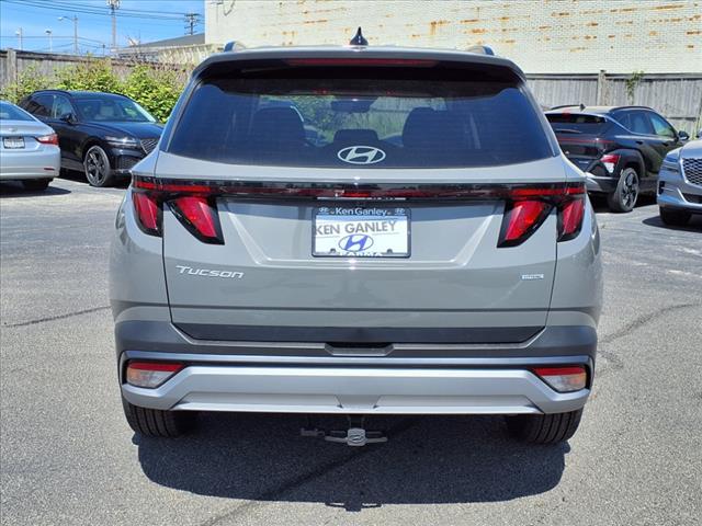 new 2025 Hyundai Tucson car, priced at $31,607