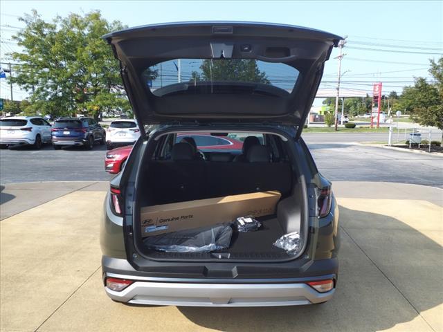 new 2025 Hyundai Tucson car, priced at $35,189