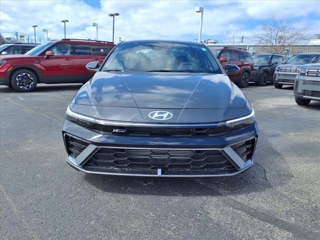 new 2025 Hyundai Elantra car, priced at $28,642