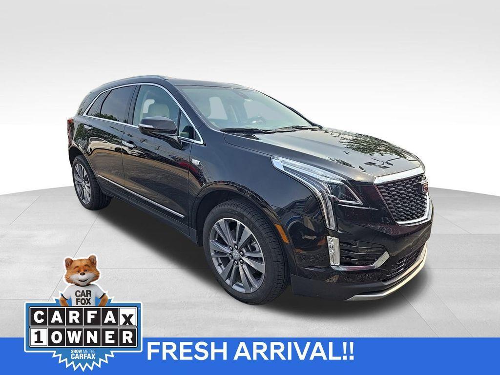 used 2024 Cadillac XT5 car, priced at $40,997