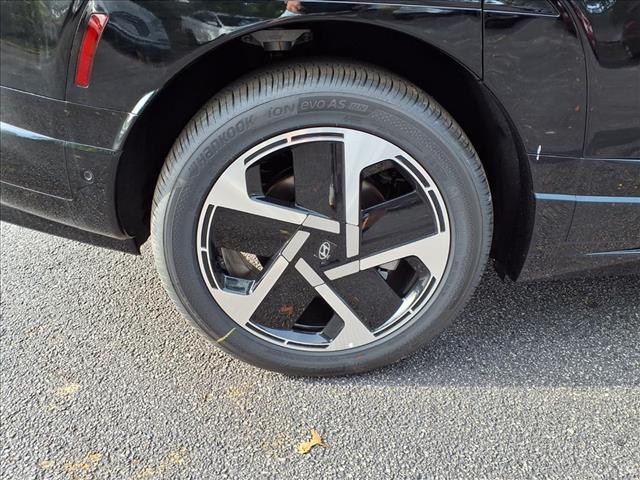 new 2026 Hyundai IONIQ 9 car, priced at $68,315