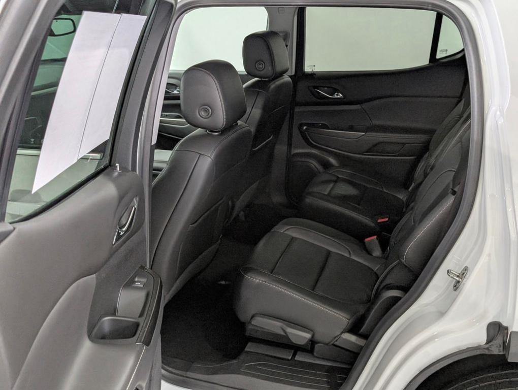 used 2023 GMC Acadia car, priced at $29,796