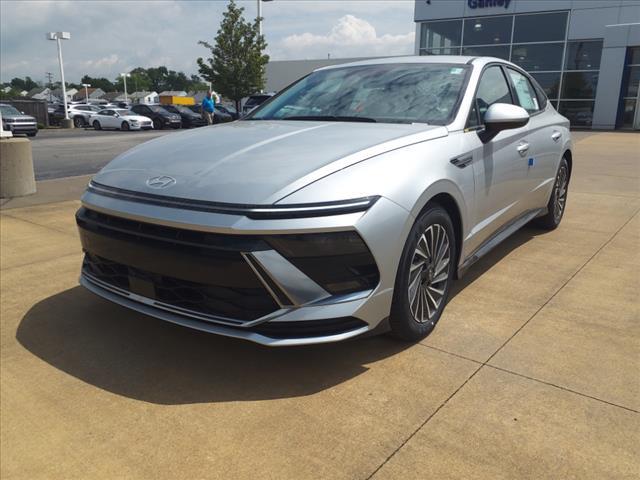 new 2024 Hyundai Sonata Hybrid car, priced at $32,520