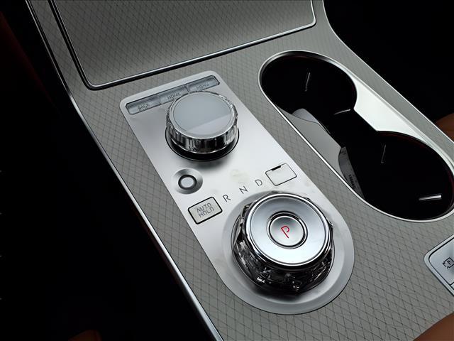 new 2025 Genesis GV80 car, priced at $81,450