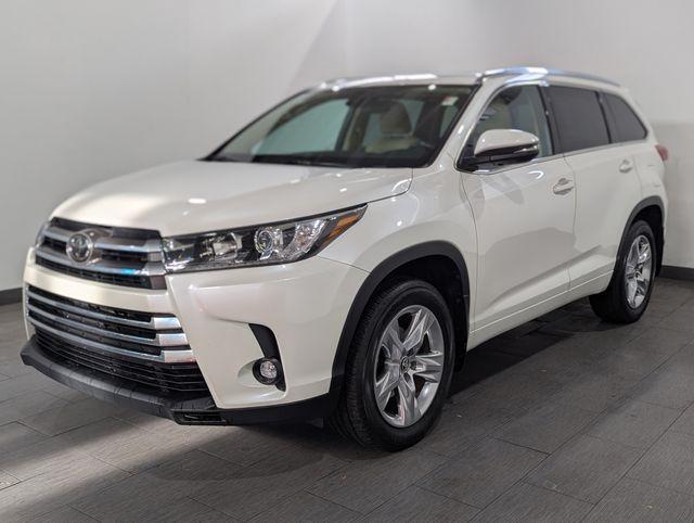 used 2019 Toyota Highlander car, priced at $28,914