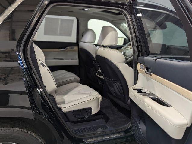 used 2023 Hyundai Palisade car, priced at $39,517