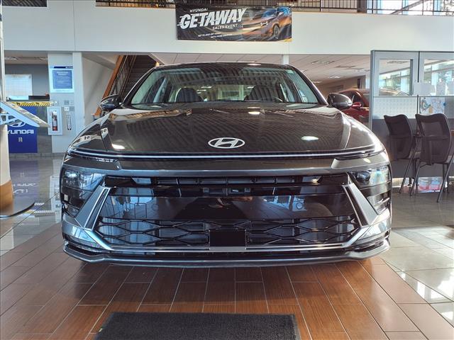 new 2025 Hyundai Sonata Hybrid car, priced at $29,882