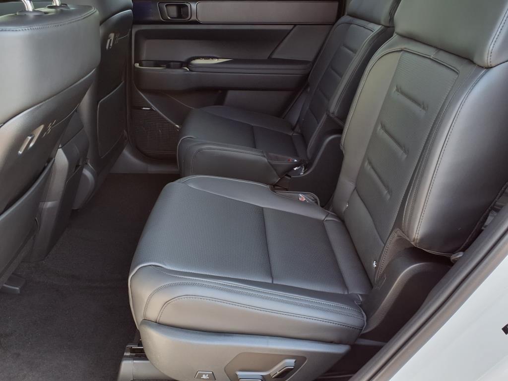 new 2025 Hyundai SANTA FE HEV car, priced at $50,760