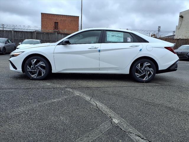 new 2025 Hyundai Elantra car, priced at $23,581