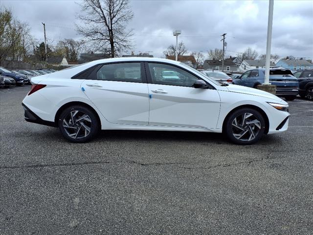 new 2025 Hyundai Elantra car, priced at $23,581