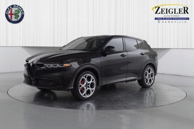 new 2024 Alfa Romeo Tonale car, priced at $55,935