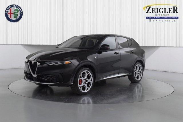 new 2024 Alfa Romeo Tonale car, priced at $53,985