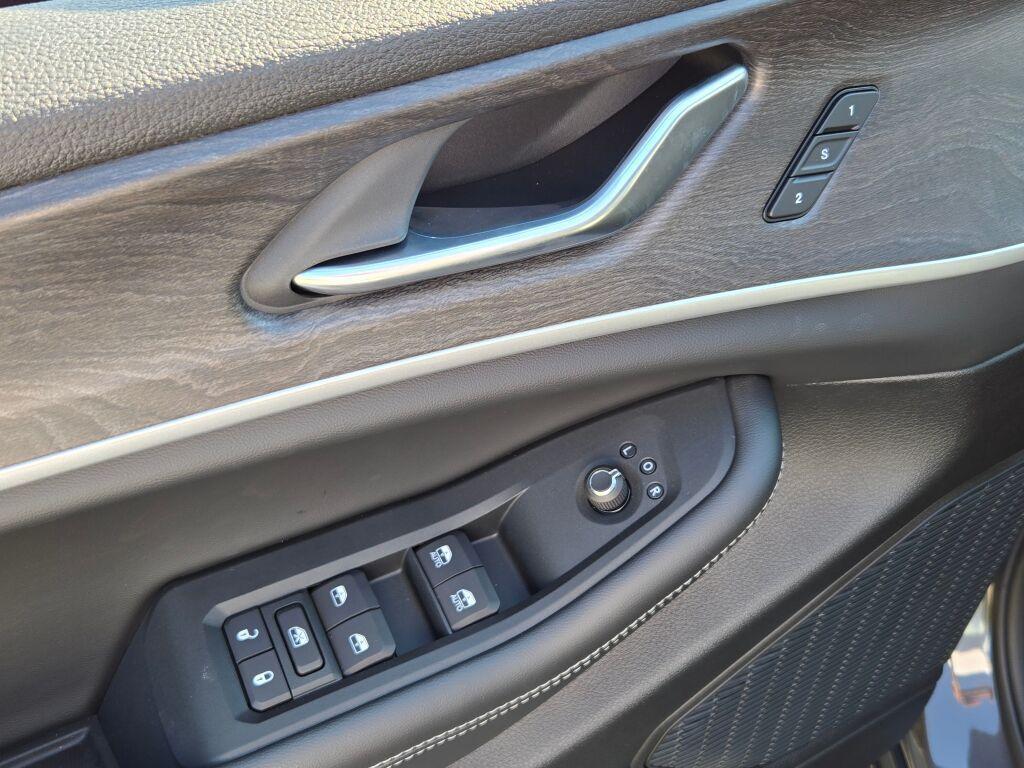new 2025 Jeep Grand Cherokee L car, priced at $50,500