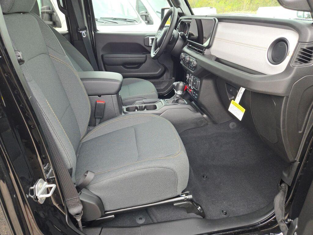 new 2026 Jeep Wrangler car, priced at $52,500