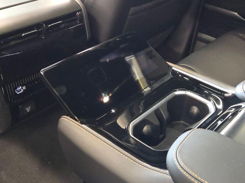 new 2025 Jeep Grand Wagoneer car, priced at $107,421