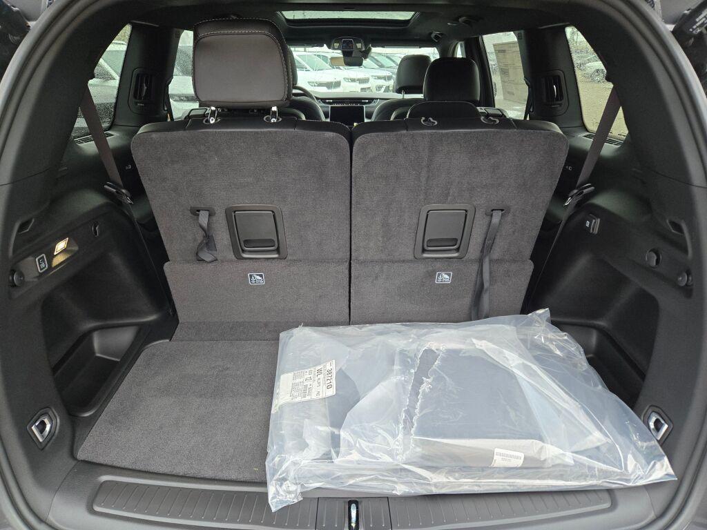 new 2025 Jeep Grand Cherokee L car, priced at $50,040