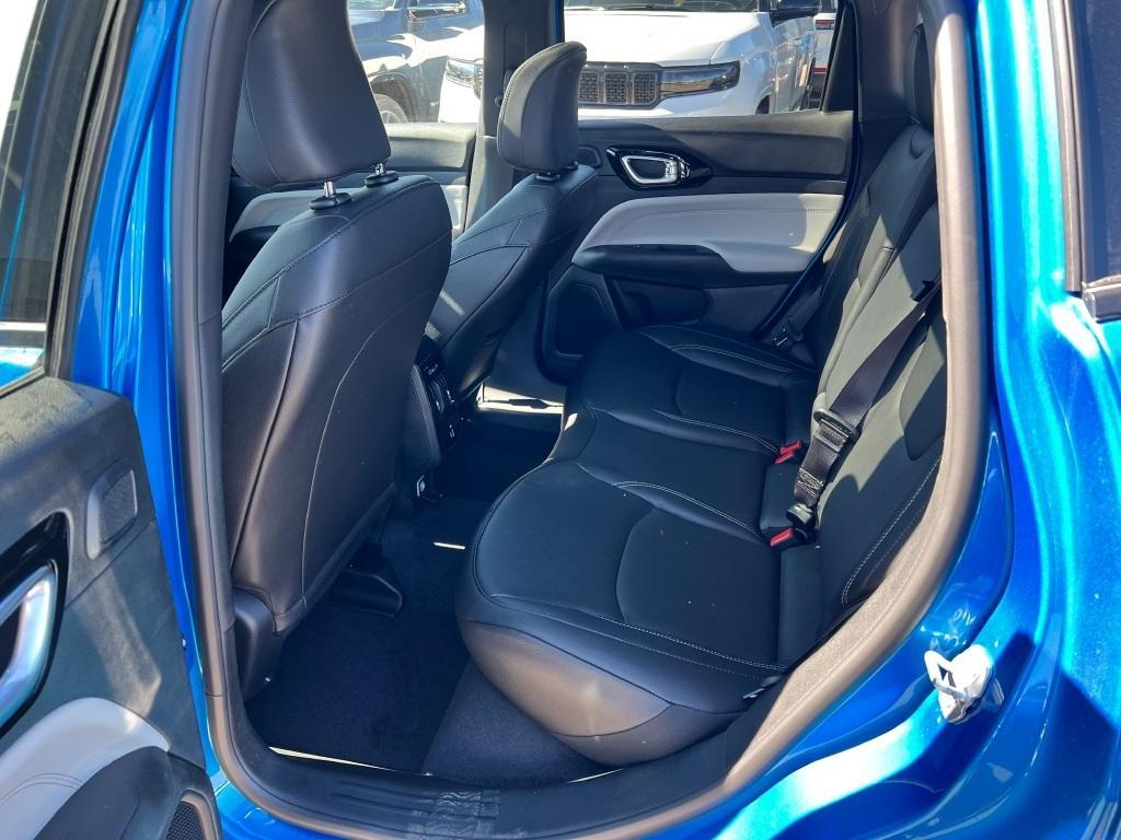 new 2025 Jeep Compass car, priced at $41,385