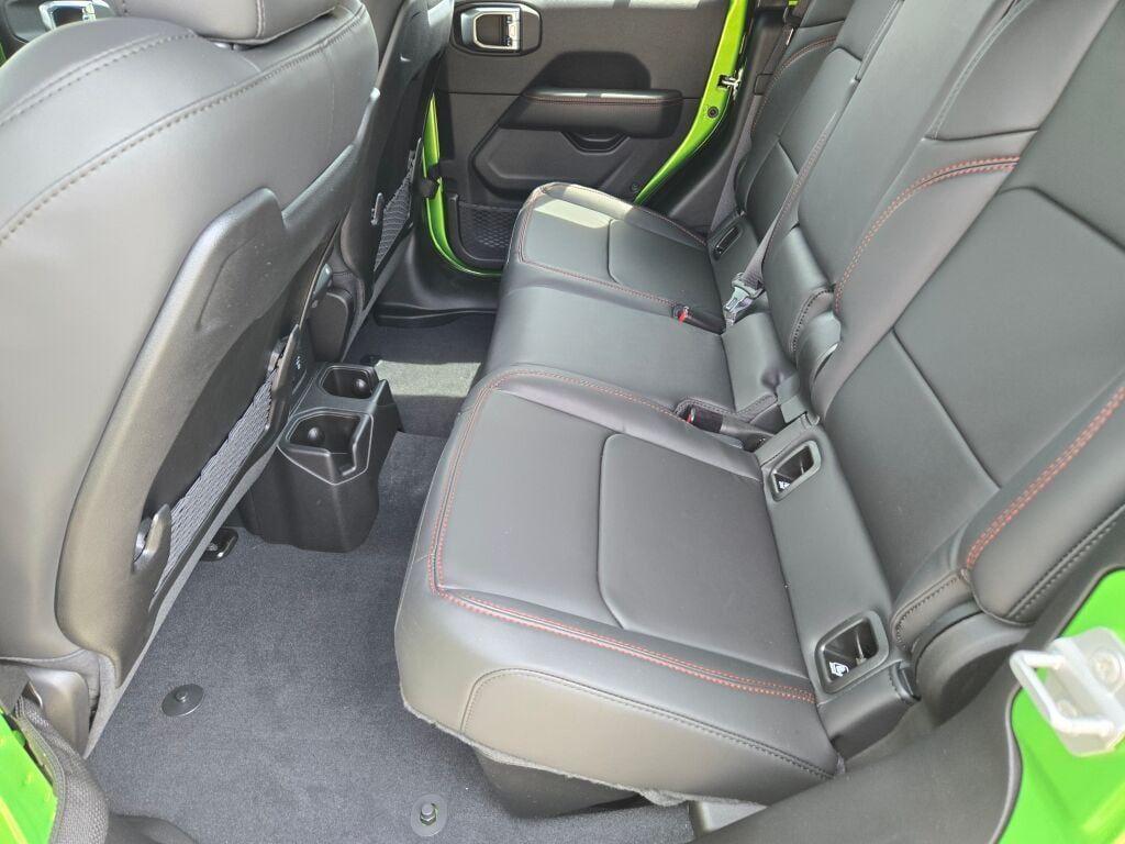 new 2025 Jeep Gladiator car, priced at $54,415