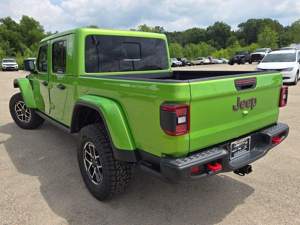 new 2025 Jeep Gladiator car, priced at $54,415