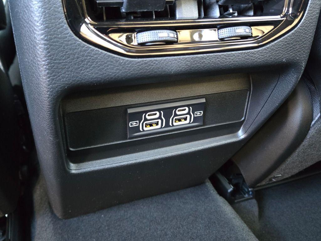 new 2025 Jeep Grand Cherokee car, priced at $40,830