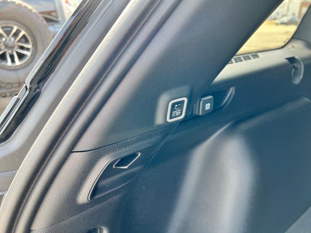 new 2025 Jeep Grand Cherokee car, priced at $58,330