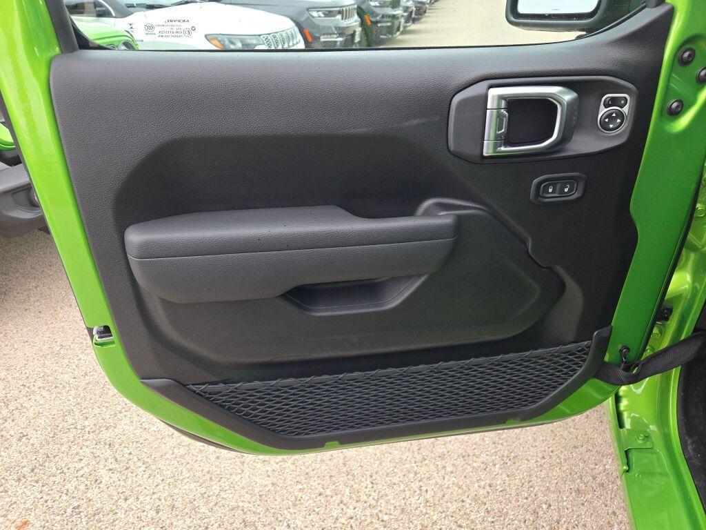 new 2026 Jeep Wrangler car, priced at $48,499