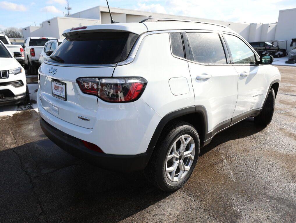 new 2025 Jeep Compass car, priced at $23,089