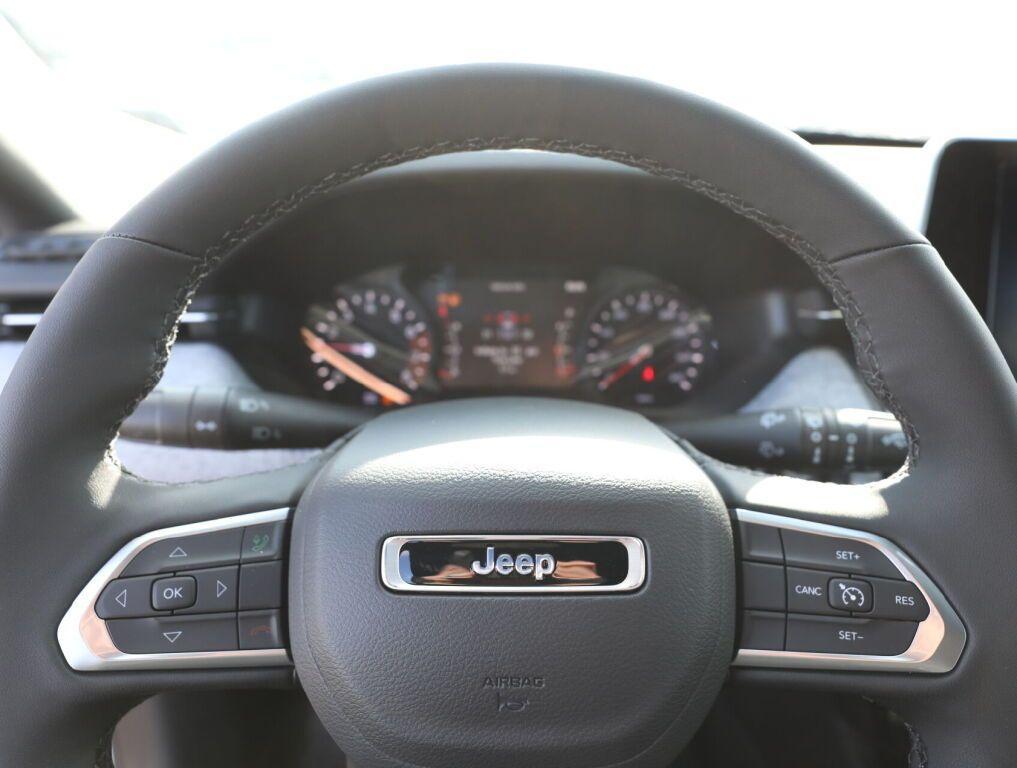 new 2025 Jeep Compass car, priced at $23,089