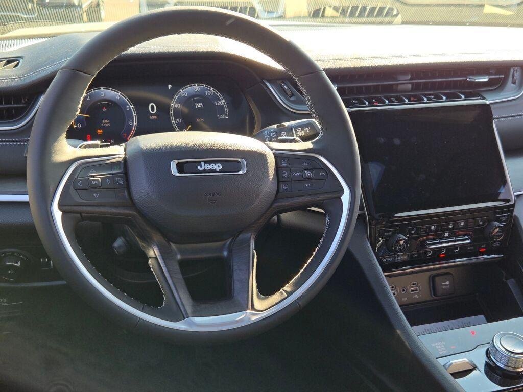 new 2025 Jeep Grand Cherokee L car, priced at $51,037