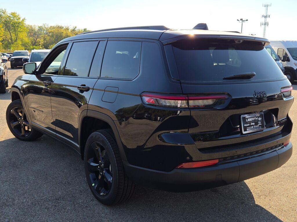 new 2025 Jeep Grand Cherokee L car, priced at $51,037