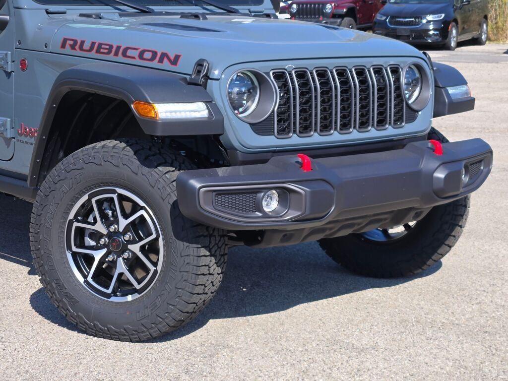 new 2025 Jeep Gladiator car, priced at $48,612