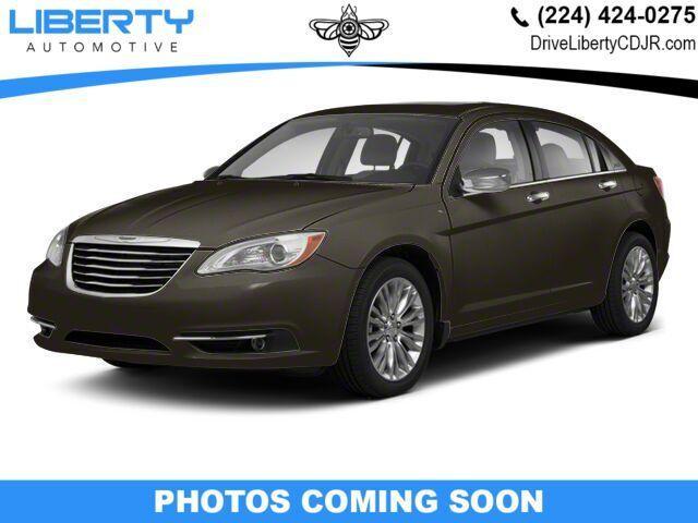 used 2013 Chrysler 200 car