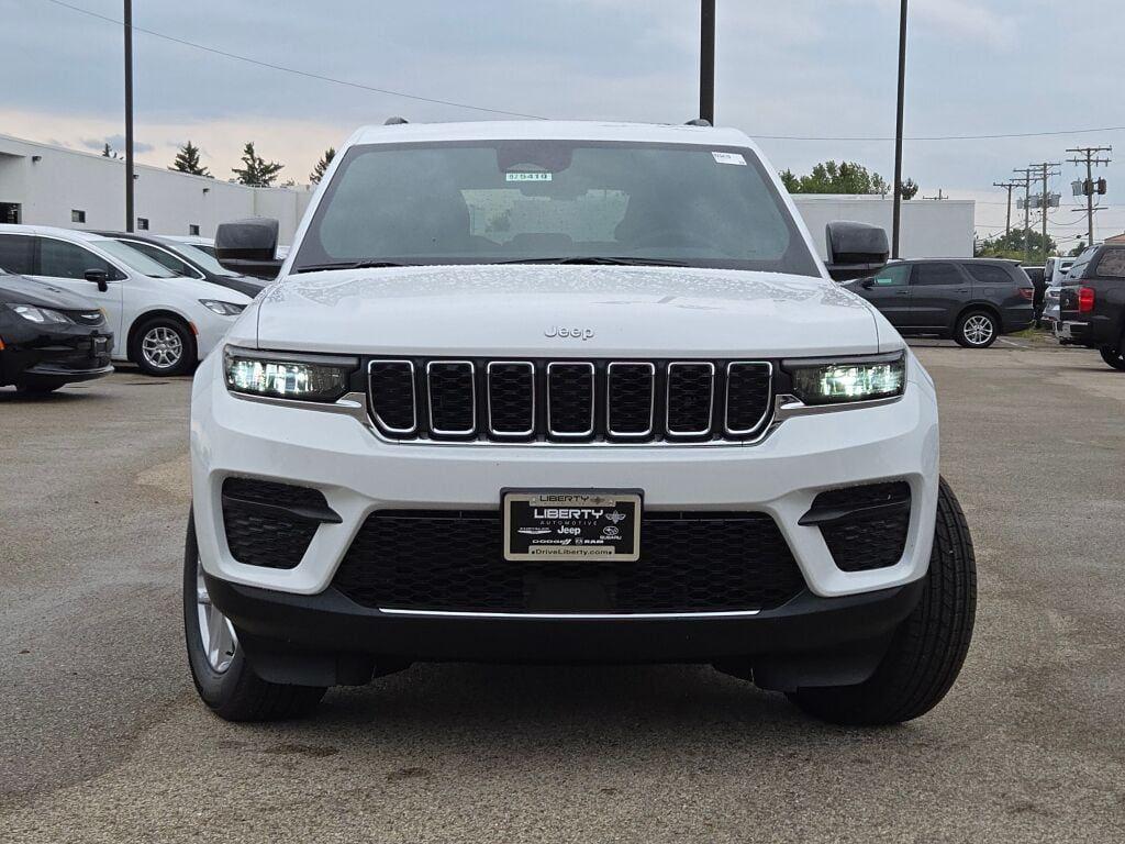new 2025 Jeep Grand Cherokee car, priced at $35,312