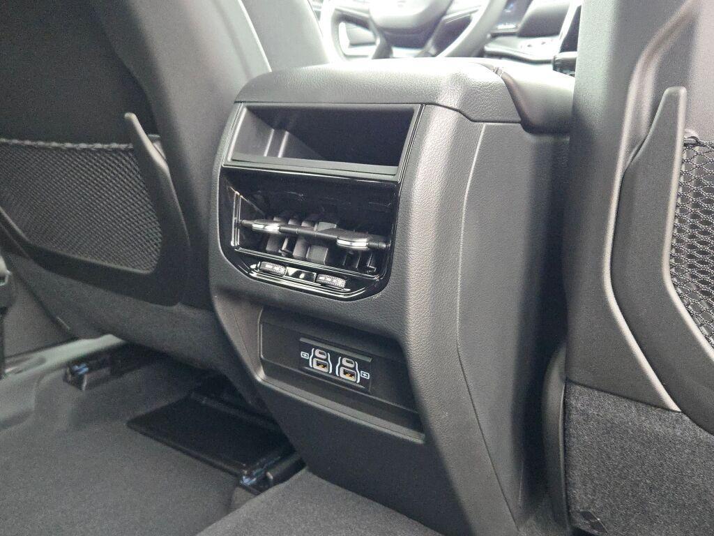 new 2025 Jeep Grand Cherokee car, priced at $35,312