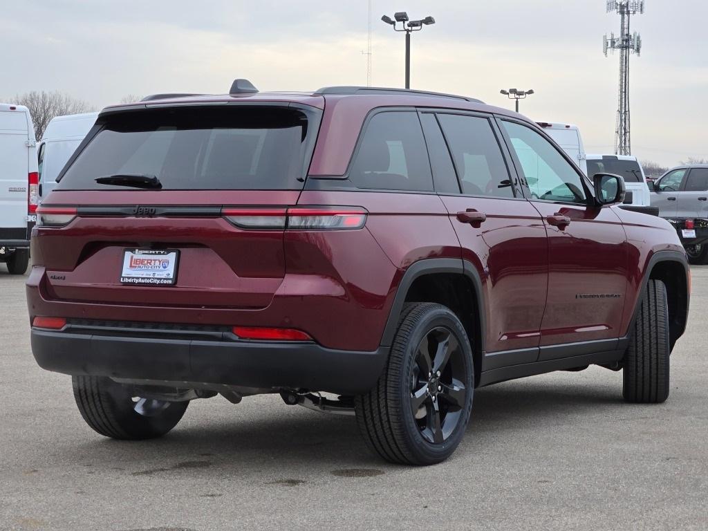 new 2025 Jeep Grand Cherokee car, priced at $49,170