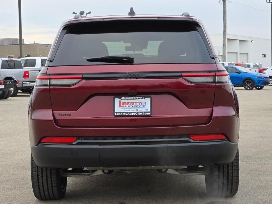 new 2025 Jeep Grand Cherokee car, priced at $49,170