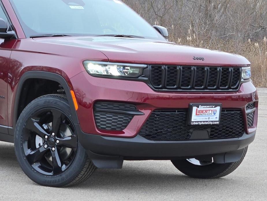 new 2025 Jeep Grand Cherokee car, priced at $49,170