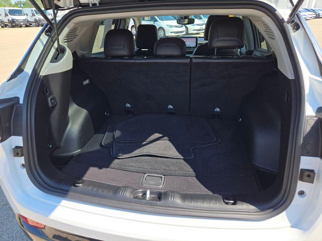 used 2022 Jeep Compass car, priced at $23,831