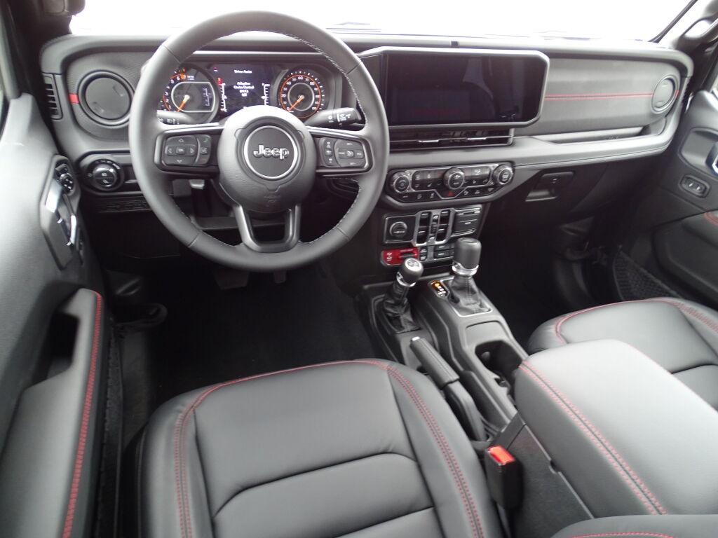 new 2025 Jeep Gladiator car, priced at $64,415