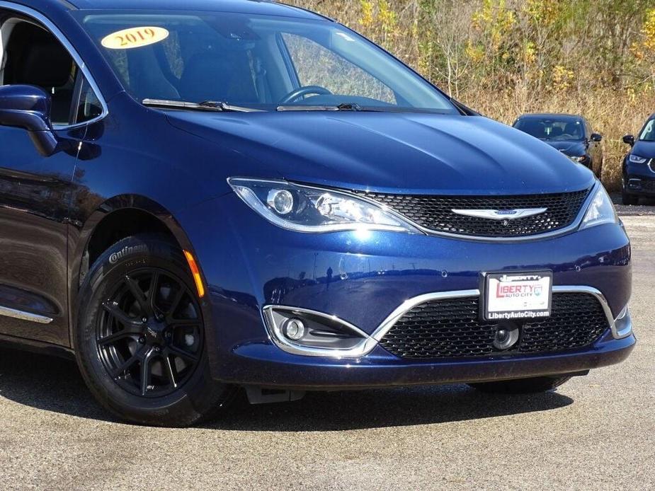 used 2019 Chrysler Pacifica car, priced at $21,575