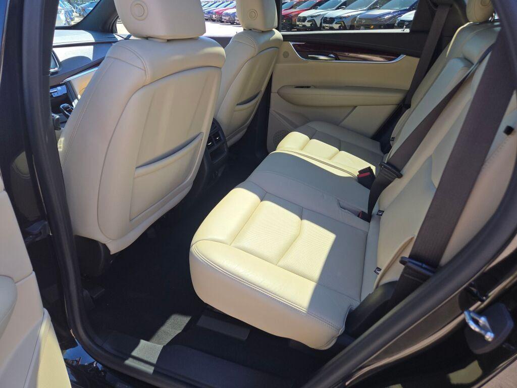 used 2019 Cadillac XT5 car, priced at $20,956