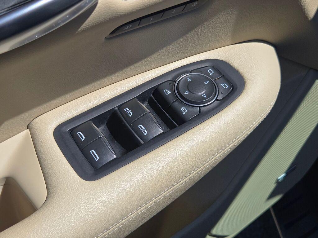 used 2019 Cadillac XT5 car, priced at $21,970