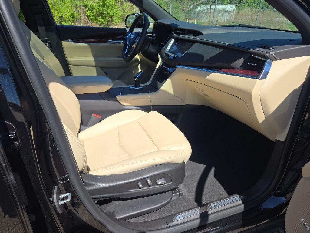 used 2019 Cadillac XT5 car, priced at $21,970