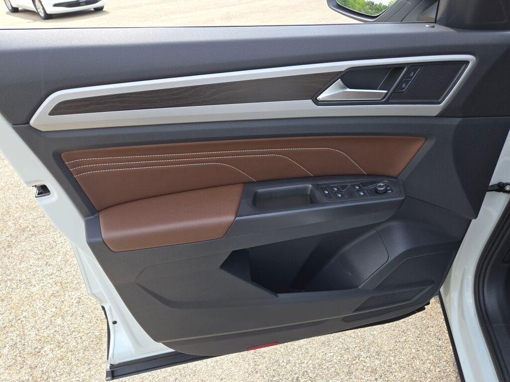 used 2022 Volkswagen Atlas car, priced at $33,538