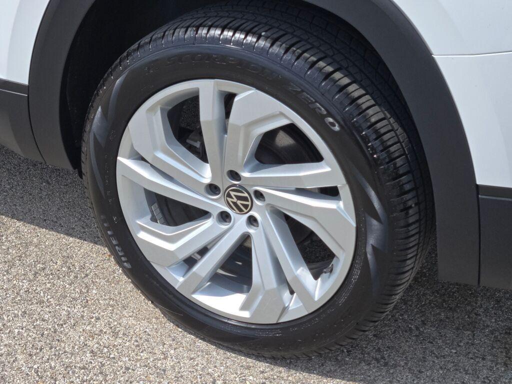 used 2022 Volkswagen Atlas car, priced at $33,538